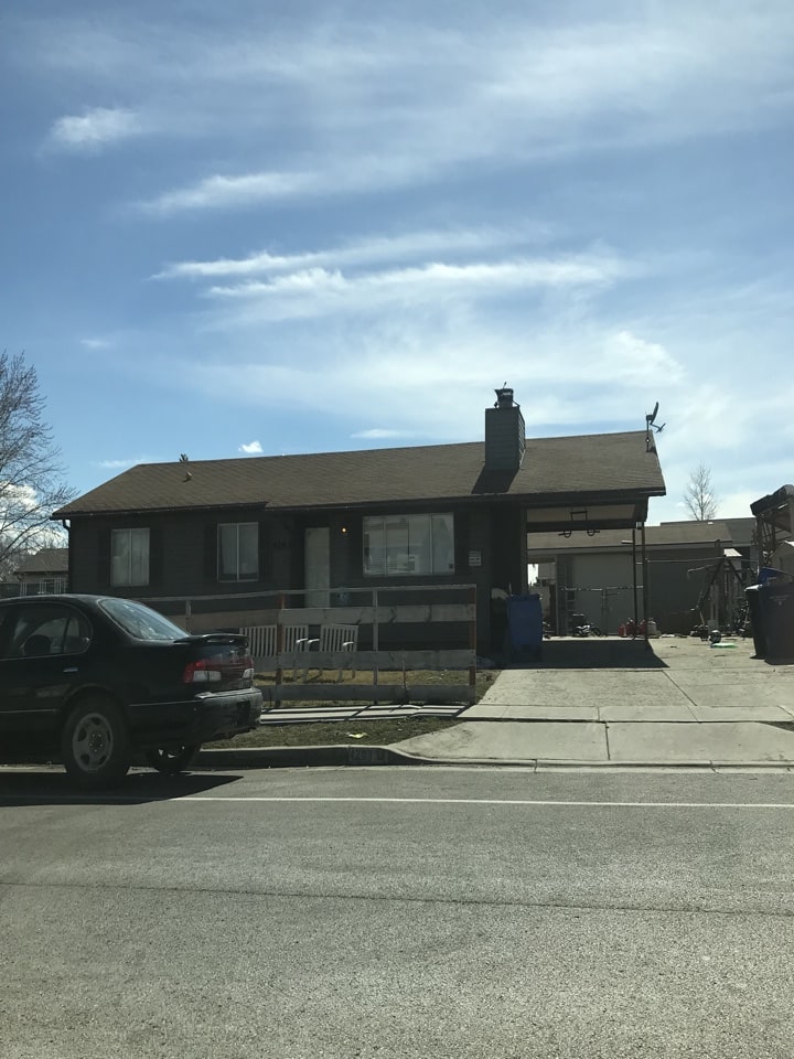 Kearns, UT - Just met with a seller that is completely stressed about helping a friend sell his home. The home is in complete disrepair and they are looking to sell it as soon as possible. I was able to give them a cash offer helping relieve many of the stresses associated with selling a home.