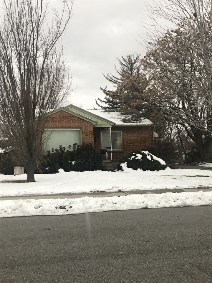 Midvale, UT - Looking at a house a seller called us on today. She is an out of state owner and looking to potentially cash out of the property. 