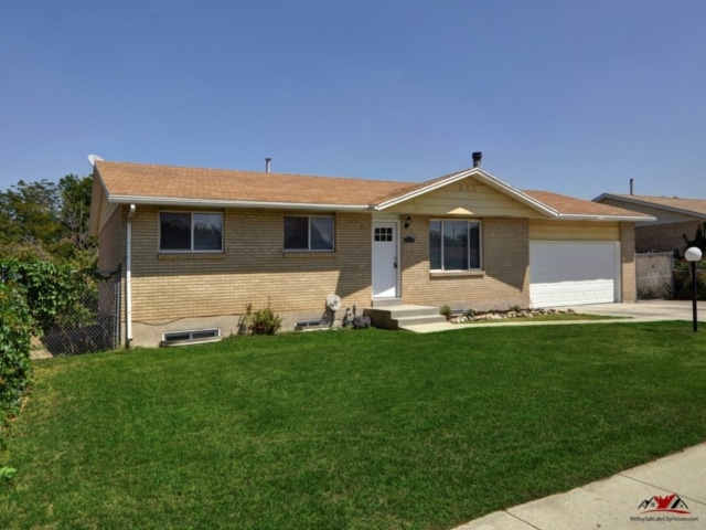 3352 Royalwood Dr Salt Lake 1